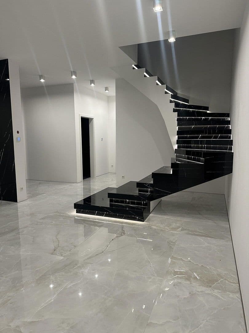 Prodej domu 190 m², pozemek 400 m², Bissendorf, Dolní Sasko Prodej domu 190 m², pozemek 400 m², Bissendorf, Dolní Sasko