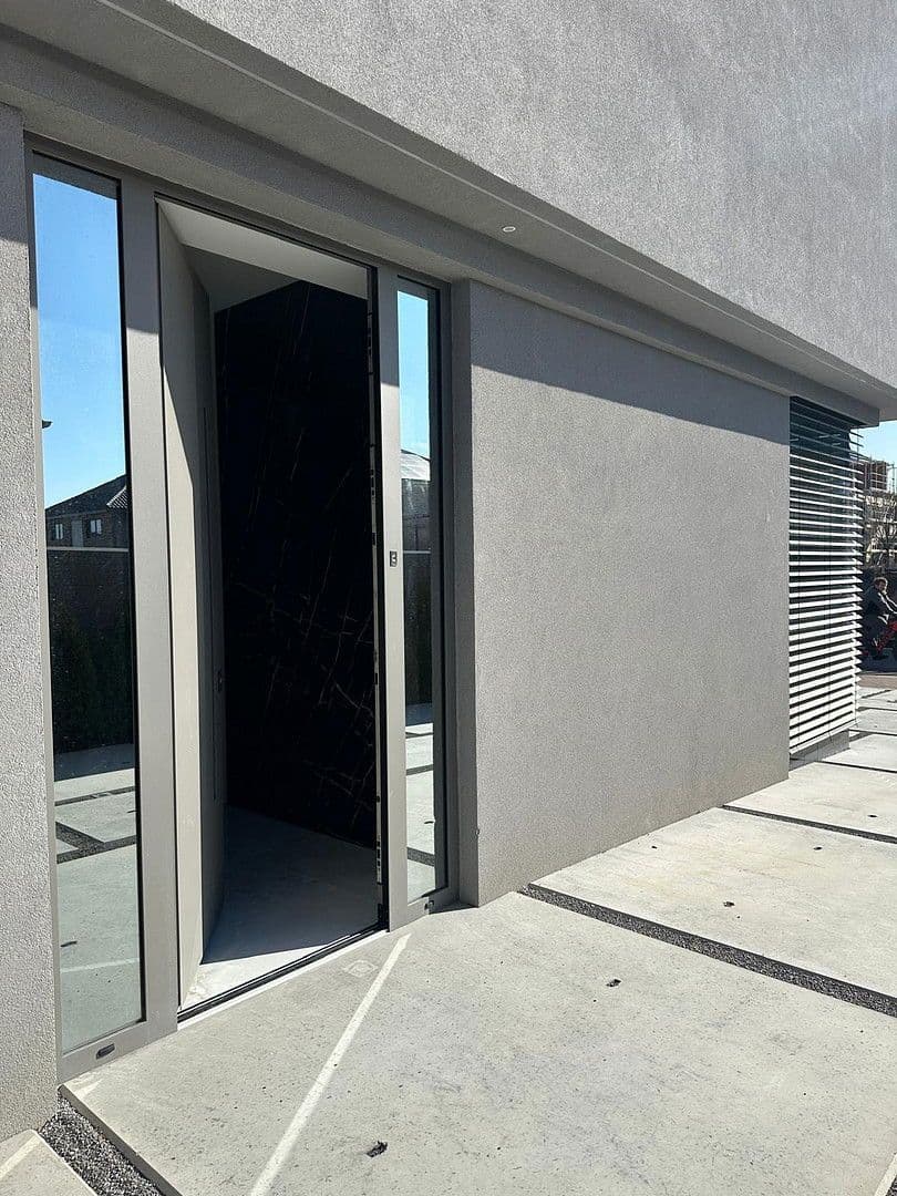 Prodej domu 190 m², pozemek 400 m², Bissendorf, Dolní Sasko Prodej domu 190 m², pozemek 400 m², Bissendorf, Dolní Sasko