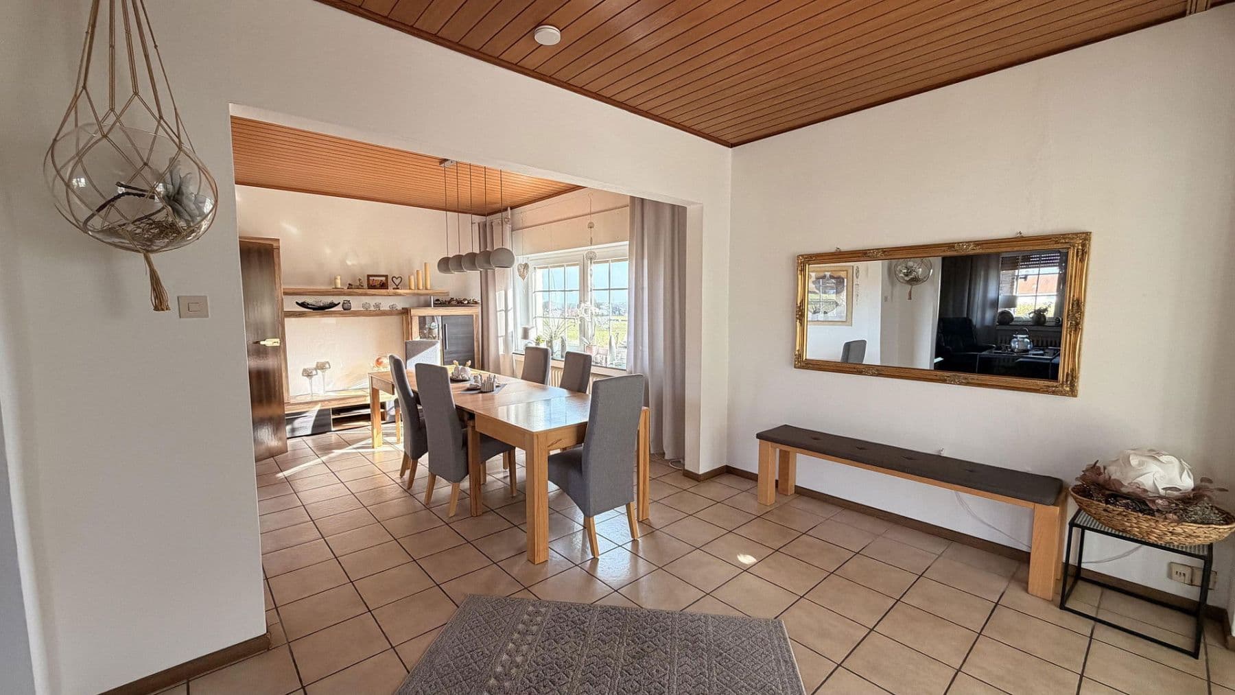 Prodej domu 310 m², pozemek 2.538 m², Maschweg 22, Hille, Severní Porýní-Vestfálsko Prodej domu 310 m², pozemek 2.538 m², Maschweg 22, Hille, Severní Porýní-Vestfálsko