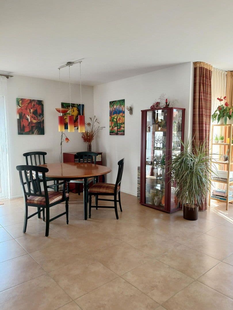 Prodej domu 132 m², pozemek 549 m², Bad Kreuznach, Porýní-Falc Prodej domu 132 m², pozemek 549 m², Bad Kreuznach, Porýní-Falc