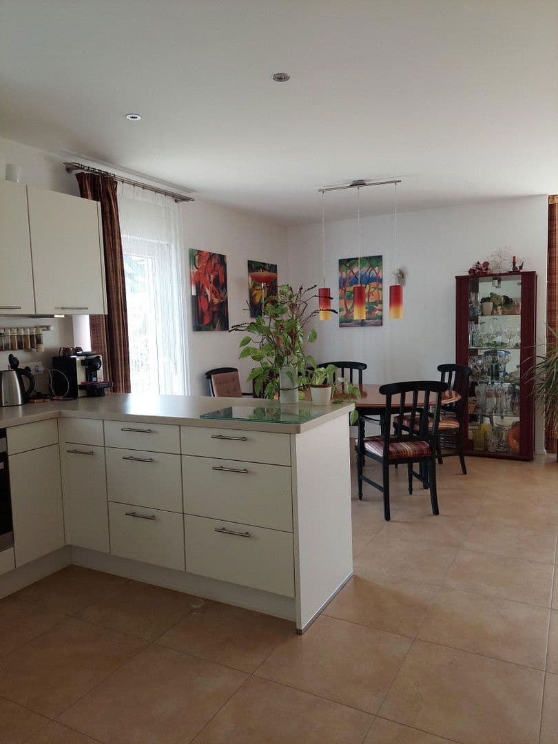 Prodej domu 132 m², pozemek 549 m², Bad Kreuznach, Porýní-Falc Prodej domu 132 m², pozemek 549 m², Bad Kreuznach, Porýní-Falc