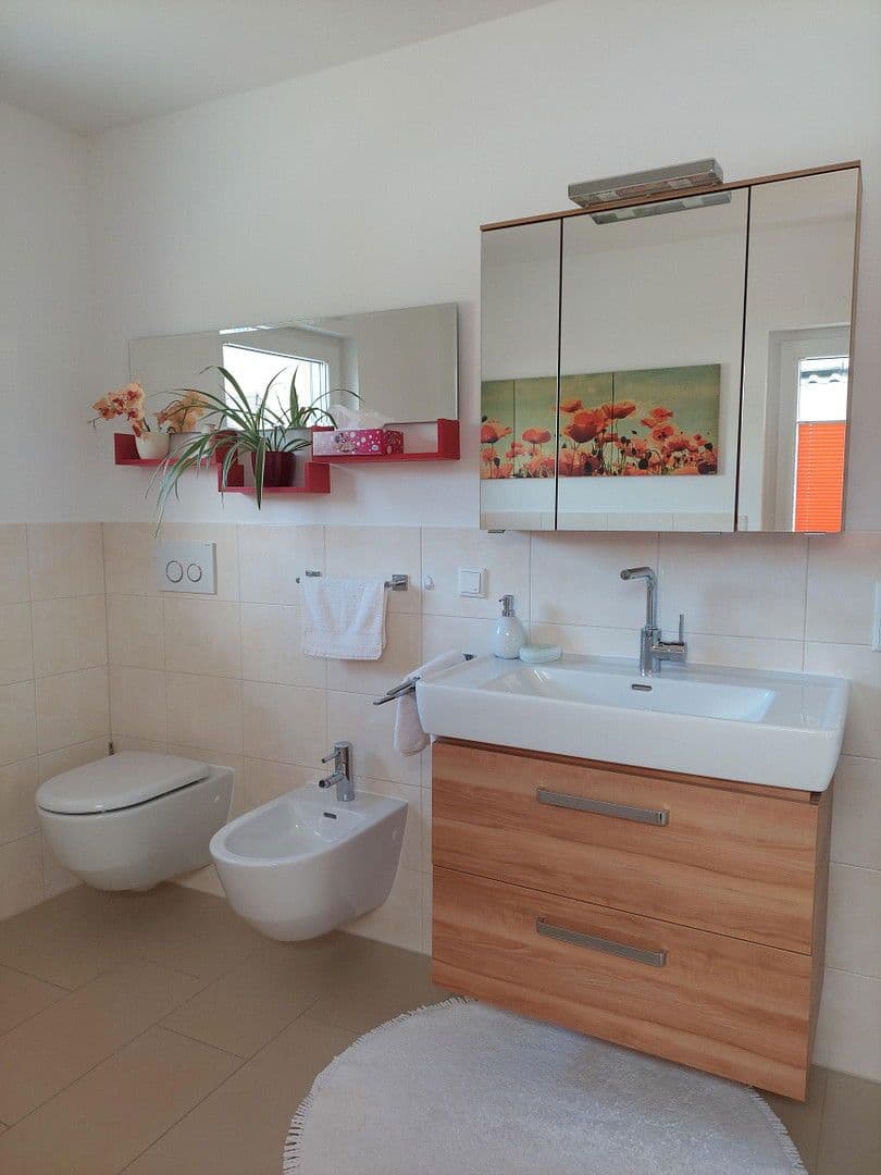 Prodej domu 132 m², pozemek 549 m², Bad Kreuznach, Porýní-Falc Prodej domu 132 m², pozemek 549 m², Bad Kreuznach, Porýní-Falc