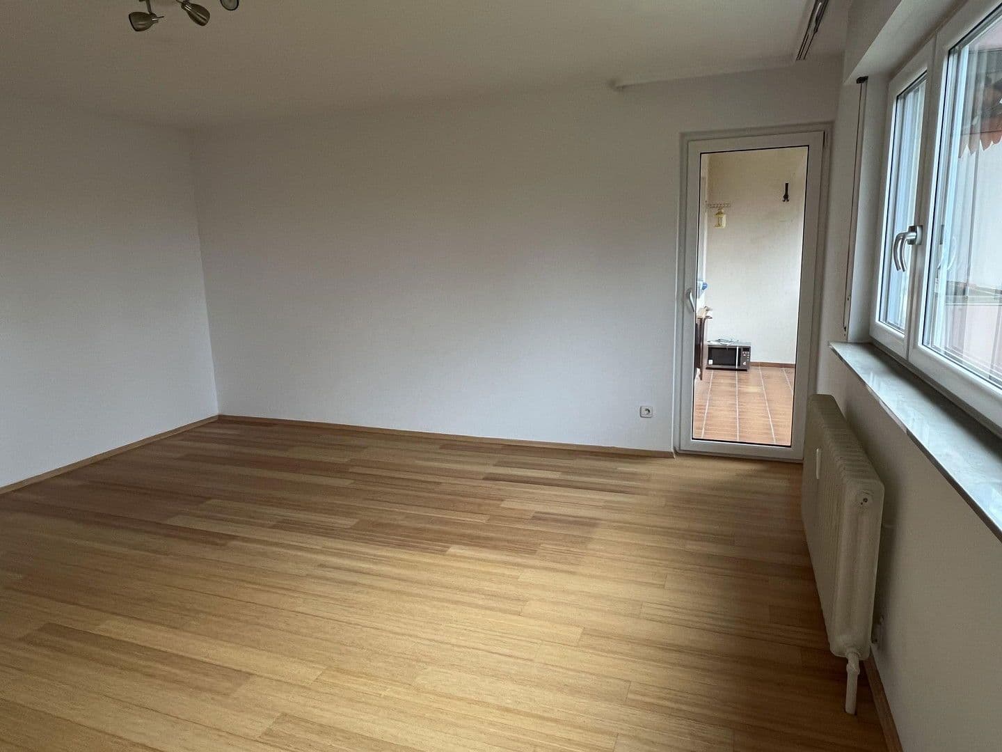 Prodej bytu 3+kk 76 m², Widmaierstr. 150, Stuttgart, Bádensko-Württembersko Prodej bytu 3+kk 76 m², Widmaierstr. 150, Stuttgart, Bádensko-Württembersko