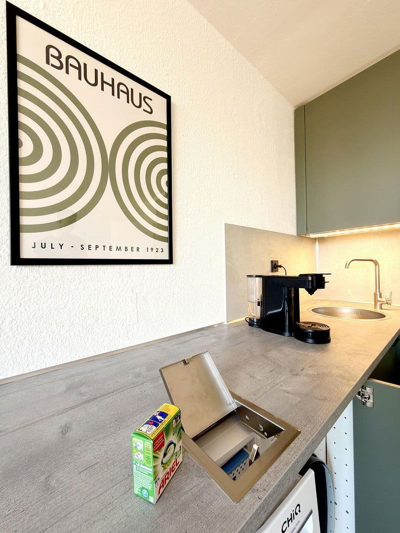 Pronájem bytu 1+1 25 m², Bochumer Straße 10, Köln Kalk, Severní Porýní-Vestfálsko Pronájem bytu 1+1 25 m², Bochumer Straße 10, Köln Kalk, Severní Porýní-Vestfálsko