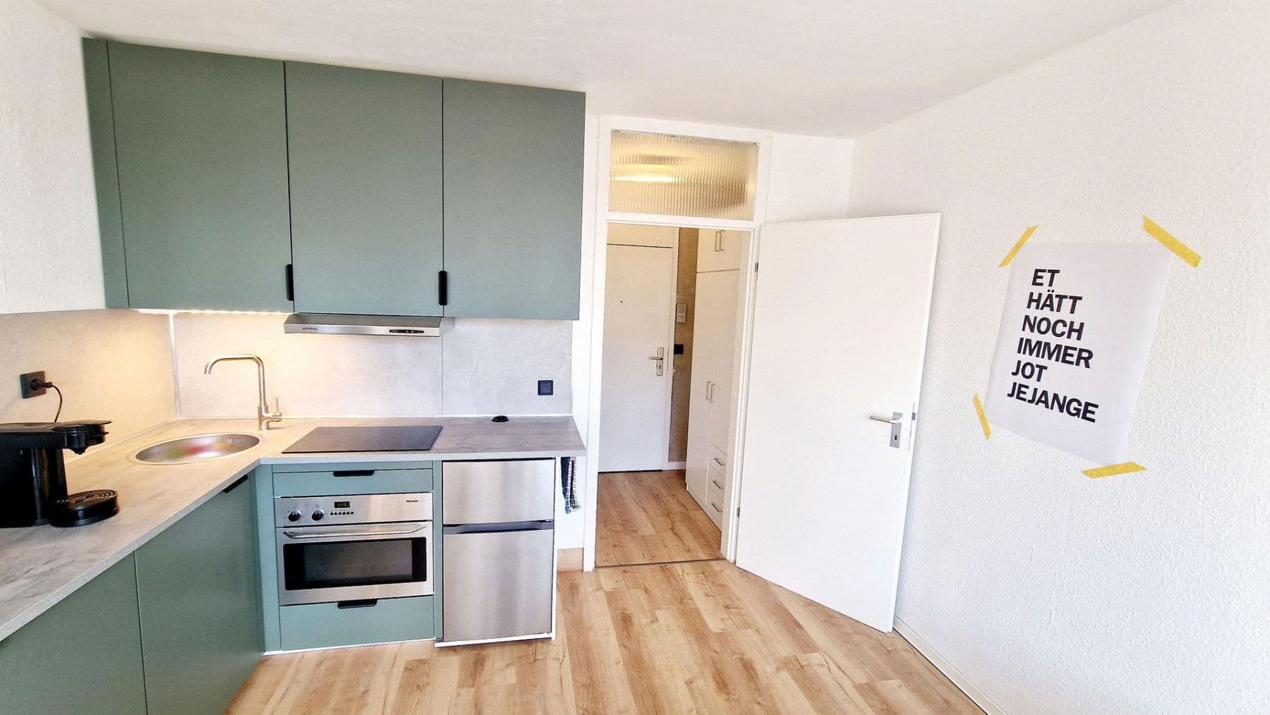 Pronájem bytu 1+1 25 m², Bochumer Straße 10, Köln Kalk, Severní Porýní-Vestfálsko Pronájem bytu 1+1 25 m², Bochumer Straße 10, Köln Kalk, Severní Porýní-Vestfálsko