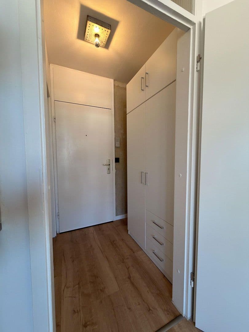 Pronájem bytu 1+1 25 m², Bochumer Straße 10, Köln Kalk, Severní Porýní-Vestfálsko Pronájem bytu 1+1 25 m², Bochumer Straße 10, Köln Kalk, Severní Porýní-Vestfálsko