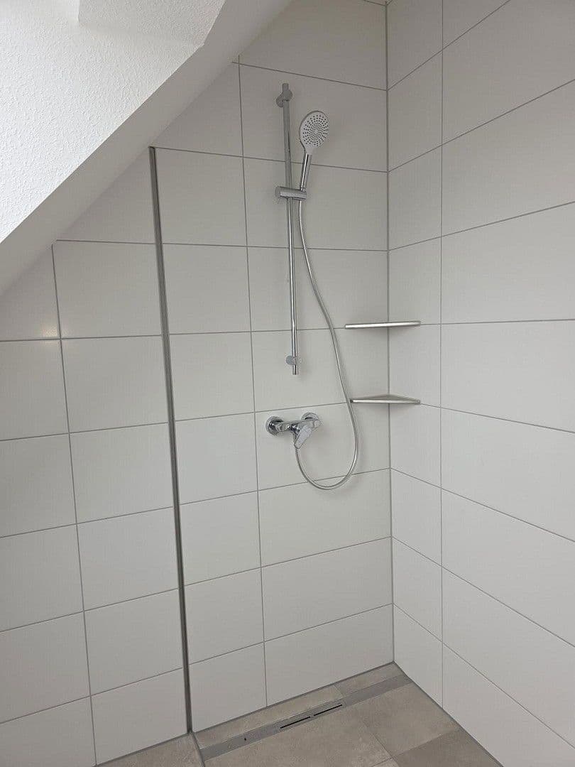 Pronájem bytu 2+kk 49 m², Eberstadt, Bádensko-Württembersko Pronájem bytu 2+kk 49 m², Eberstadt, Bádensko-Württembersko