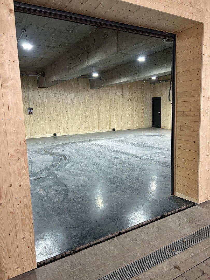 Prodej nebytového prostoru 330 m², Schöllkrippen, Bavorsko Prodej nebytového prostoru 330 m², Schöllkrippen, Bavorsko