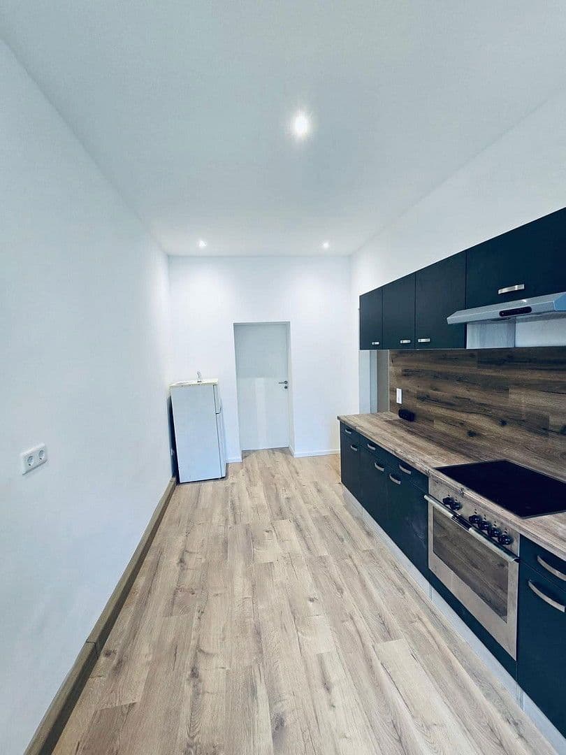 Pronájem bytu 57 m², Glockendonstr. 29, Nürnberg, Bavorsko Pronájem bytu 57 m², Glockendonstr. 29, Nürnberg, Bavorsko