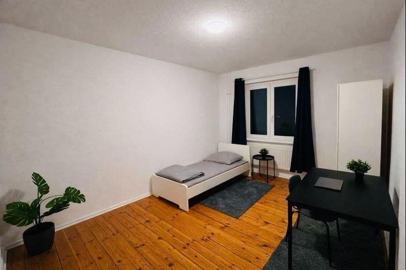 Pronájem bytu 1+1 16 m², Gehsener Straße 33, Berlin Köpenick, Berlín Pronájem bytu 1+1 16 m², Gehsener Straße 33, Berlin Köpenick, Berlín