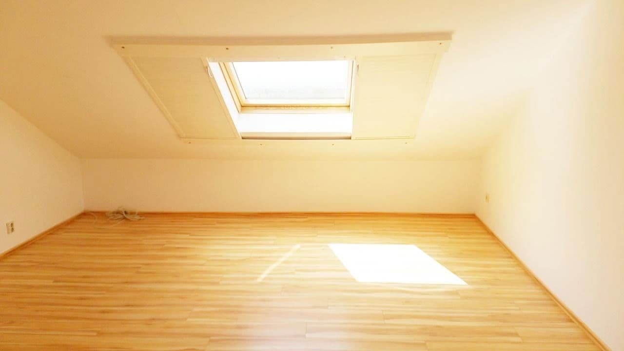 Pronájem bytu 2+1 58 m², Bendorf, Porýní-Falc Pronájem bytu 2+1 58 m², Bendorf, Porýní-Falc