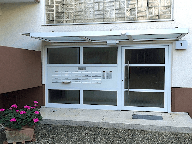 Prodej bytu 1+1 27 m², Feuerbachweg 1, Mörfelden-Walldorf, Hessen Prodej bytu 1+1 27 m², Feuerbachweg 1, Mörfelden-Walldorf, Hessen