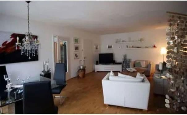 Prodej bytu 4+1 135 m², Meerbusch, Severní Porýní-Vestfálsko Prodej bytu 4+1 135 m², Meerbusch, Severní Porýní-Vestfálsko