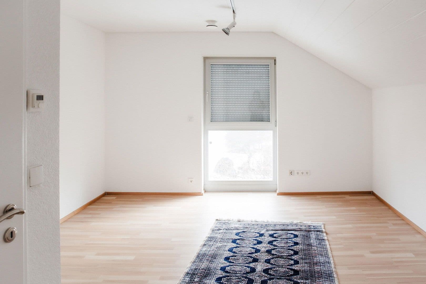 Prodej domu 153 m², pozemek 411 m², Doktor-Georg-Hacker-Straße 3, Kirchseeon, Bavorsko Prodej domu 153 m², pozemek 411 m², Doktor-Georg-Hacker-Straße 3, Kirchseeon, Bavorsko