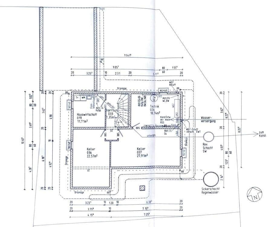 Prodej domu 153 m², pozemek 411 m², Doktor-Georg-Hacker-Straße 3, Kirchseeon, Bavorsko Prodej domu 153 m², pozemek 411 m², Doktor-Georg-Hacker-Straße 3, Kirchseeon, Bavorsko