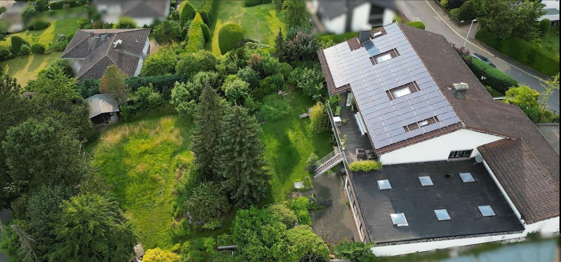 Prodej domu 493 m², pozemek 1.531 m², Glashütten, Hessen Prodej domu 493 m², pozemek 1.531 m², Glashütten, Hessen