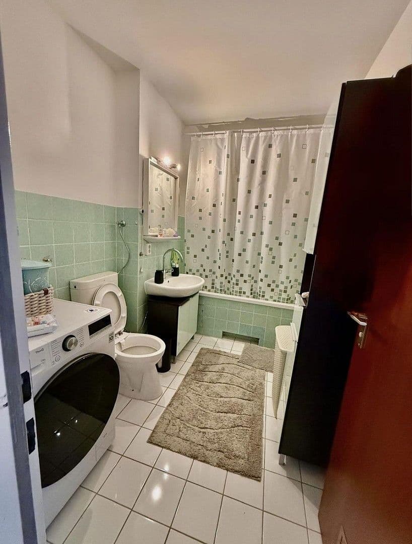 Prodej bytu 3+1 79 m², München, Bavorsko Prodej bytu 3+1 79 m², München, Bavorsko