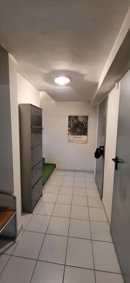 Prodej domu 171 m², pozemek 527 m², Nürtingen, Bádensko-Württembersko Prodej domu 171 m², pozemek 527 m², Nürtingen, Bádensko-Württembersko