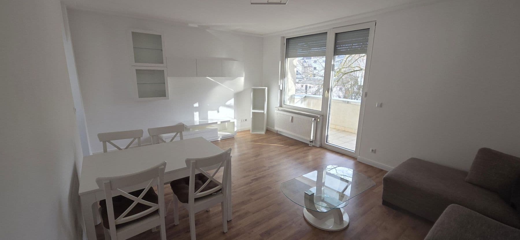 Pronájem bytu 2+1 57 m², Köln, Severní Porýní-Vestfálsko Pronájem bytu 2+1 57 m², Köln, Severní Porýní-Vestfálsko