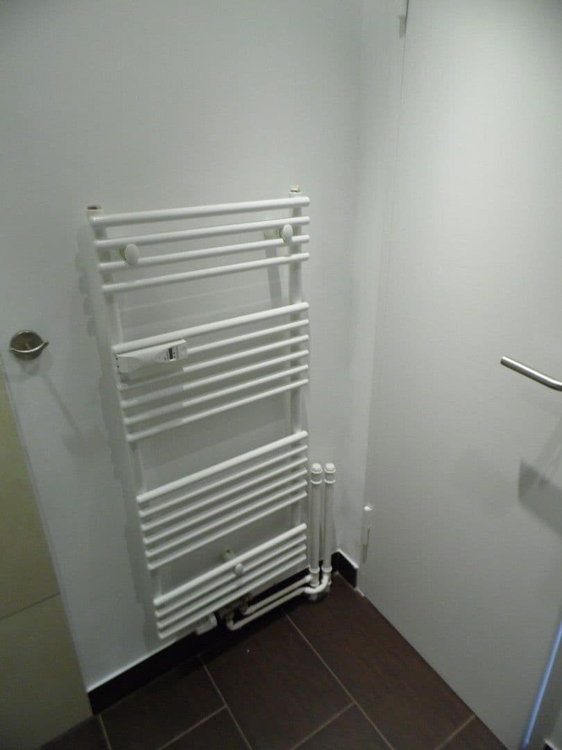 Pronájem bytu 2+1 57 m², Köln, Severní Porýní-Vestfálsko Pronájem bytu 2+1 57 m², Köln, Severní Porýní-Vestfálsko