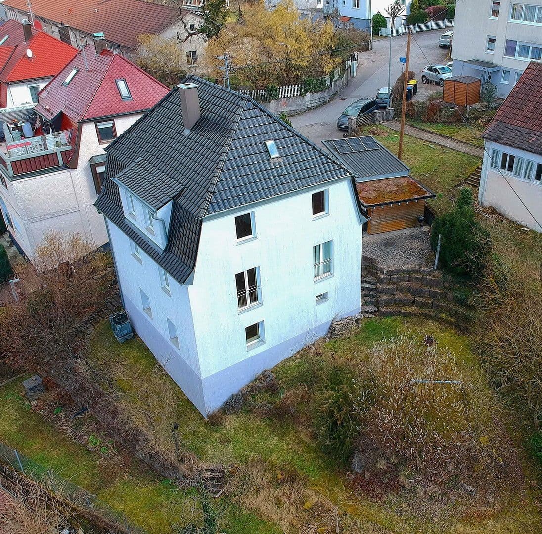 Prodej domu 165 m², pozemek 675 m², Backnang, Bádensko-Württembersko Prodej domu 165 m², pozemek 675 m², Backnang, Bádensko-Württembersko