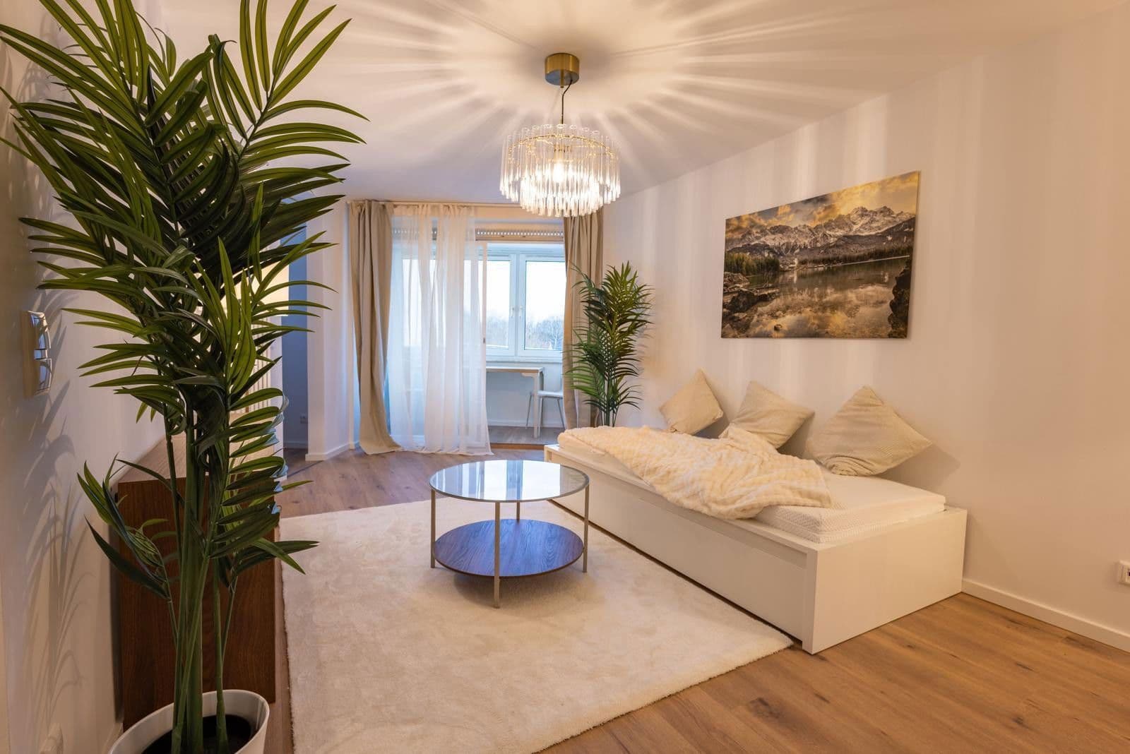 Pronájem bytu 1+1 30 m², Westendstraße 272, München, Bavorsko Pronájem bytu 1+1 30 m², Westendstraße 272, München, Bavorsko