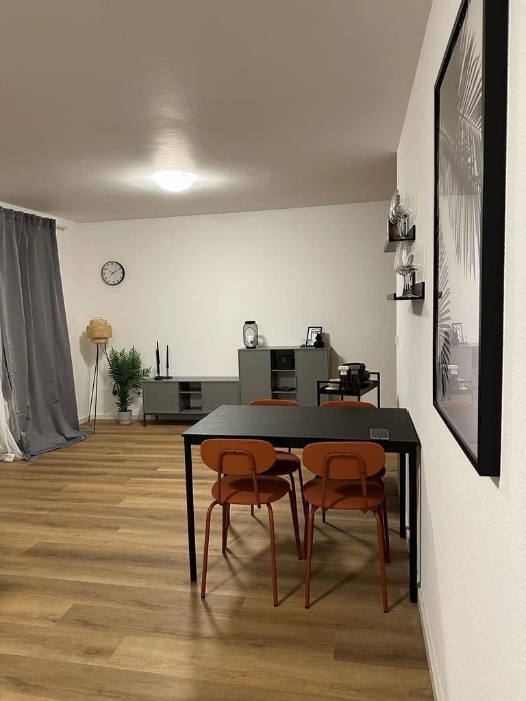 Pronájem bytu 1+1 40 m², Emmendingerstr 43, Böblingen, Bádensko-Württembersko Pronájem bytu 1+1 40 m², Emmendingerstr 43, Böblingen, Bádensko-Württembersko