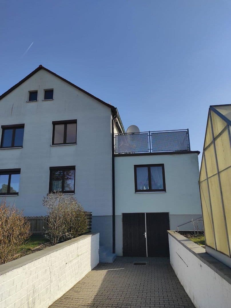 Prodej bytu 3+1 67 m², Dekan-Stark-Straße 13, Neumarkt in der Oberpfalz, Bavorsko Prodej bytu 3+1 67 m², Dekan-Stark-Straße 13, Neumarkt in der Oberpfalz, Bavorsko