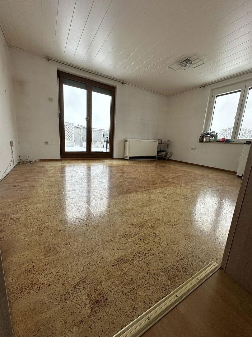 Prodej bytu 3+1 67 m², Dekan-Stark-Straße 13, Neumarkt in der Oberpfalz, Bavorsko Prodej bytu 3+1 67 m², Dekan-Stark-Straße 13, Neumarkt in der Oberpfalz, Bavorsko