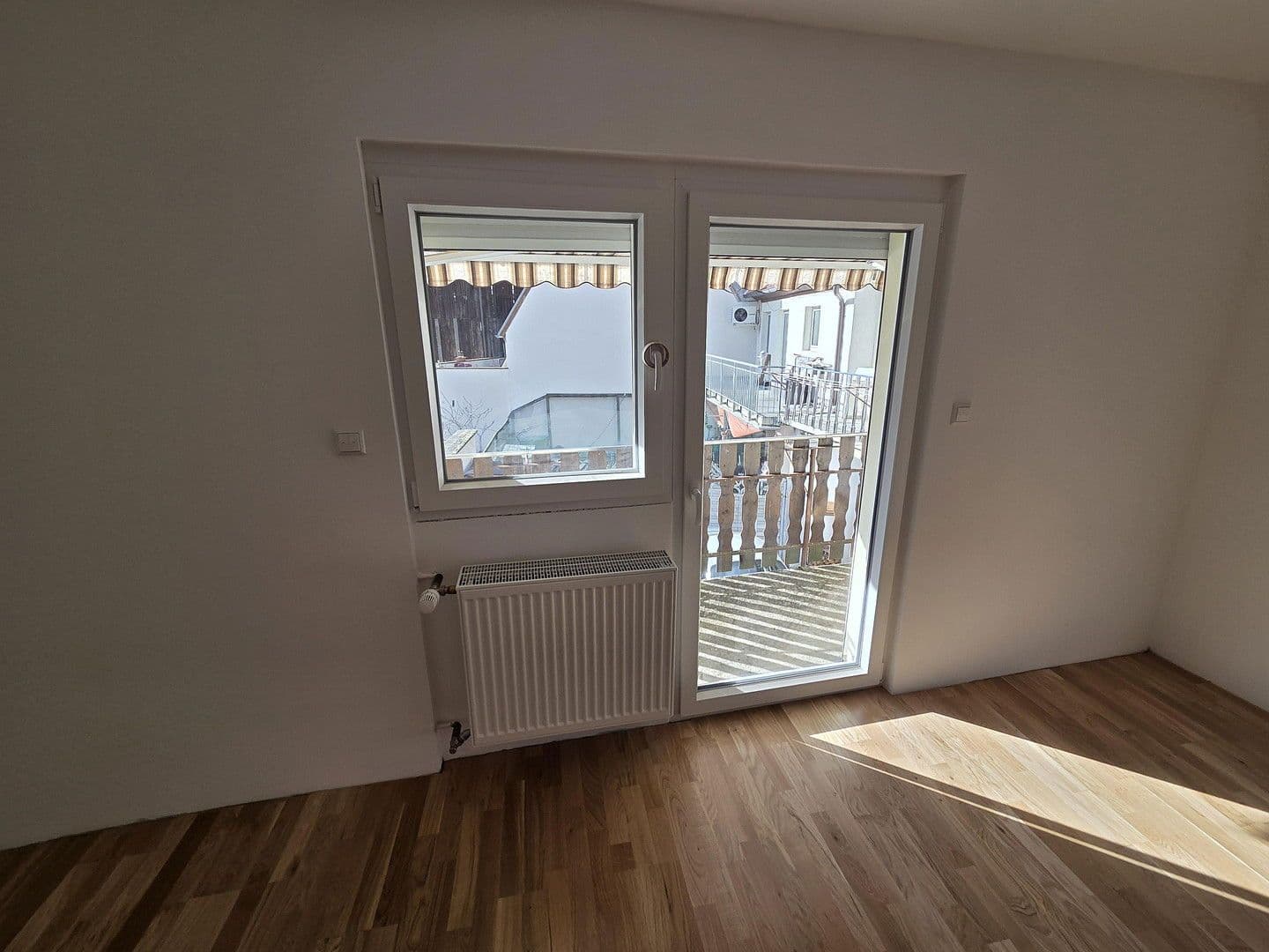 Pronájem bytu 4+1 100 m², Akazienstraße 21, Waldsee, Porýní-Falc Pronájem bytu 4+1 100 m², Akazienstraße 21, Waldsee, Porýní-Falc