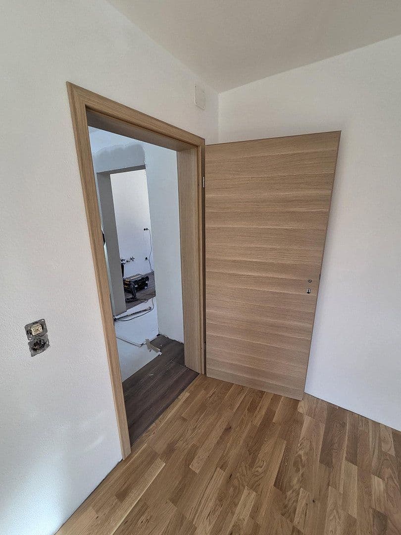 Pronájem bytu 4+1 100 m², Akazienstraße 21, Waldsee, Porýní-Falc Pronájem bytu 4+1 100 m², Akazienstraße 21, Waldsee, Porýní-Falc