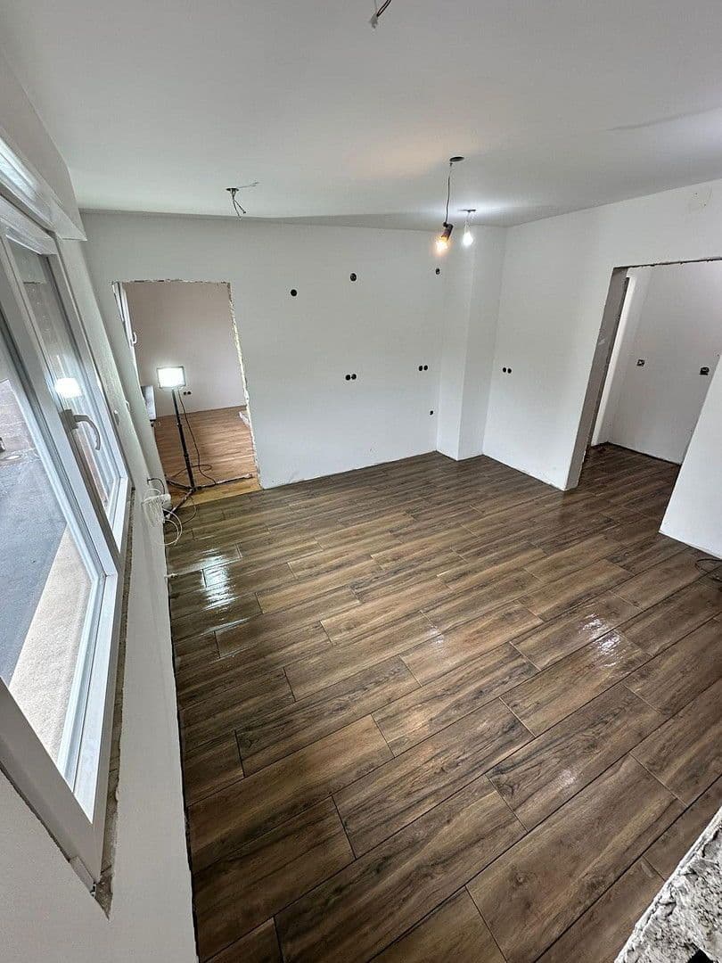 Pronájem bytu 4+1 100 m², Akazienstraße 21, Waldsee, Porýní-Falc Pronájem bytu 4+1 100 m², Akazienstraße 21, Waldsee, Porýní-Falc