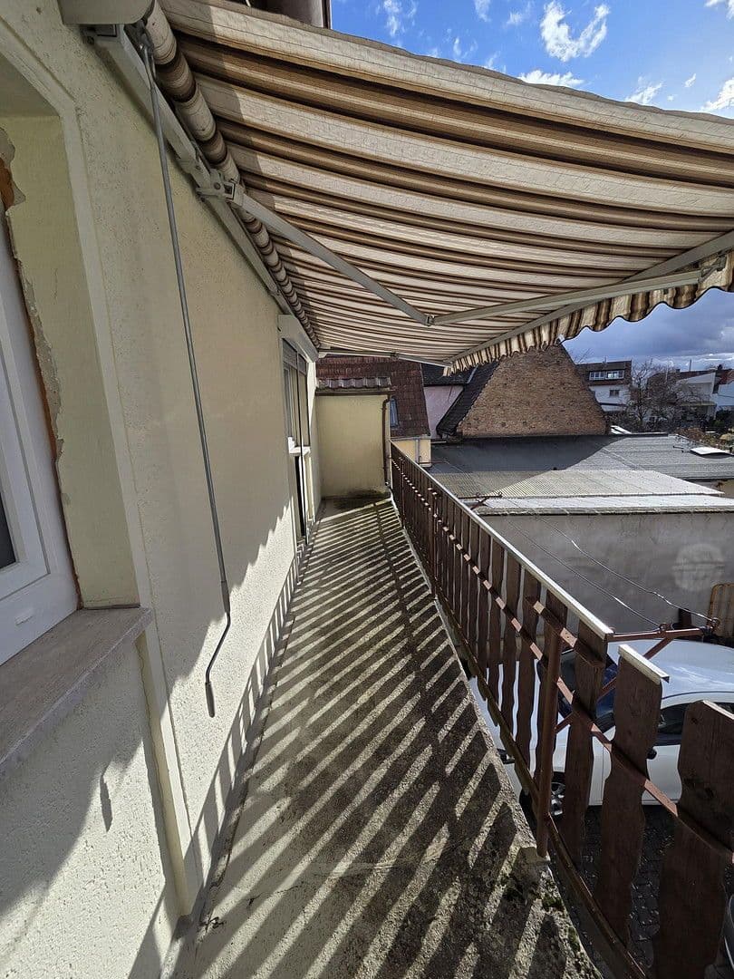 Pronájem bytu 4+1 100 m², Akazienstraße 21, Waldsee, Porýní-Falc Pronájem bytu 4+1 100 m², Akazienstraße 21, Waldsee, Porýní-Falc