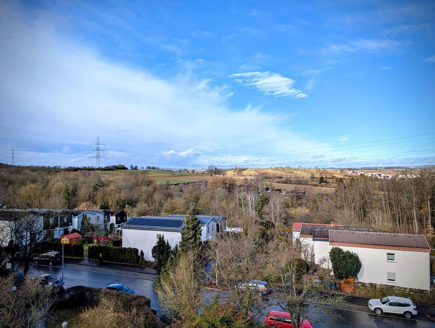 Pronájem bytu 2+1 64 m², Nürtingen, Bádensko-Württembersko Pronájem bytu 2+1 64 m², Nürtingen, Bádensko-Württembersko