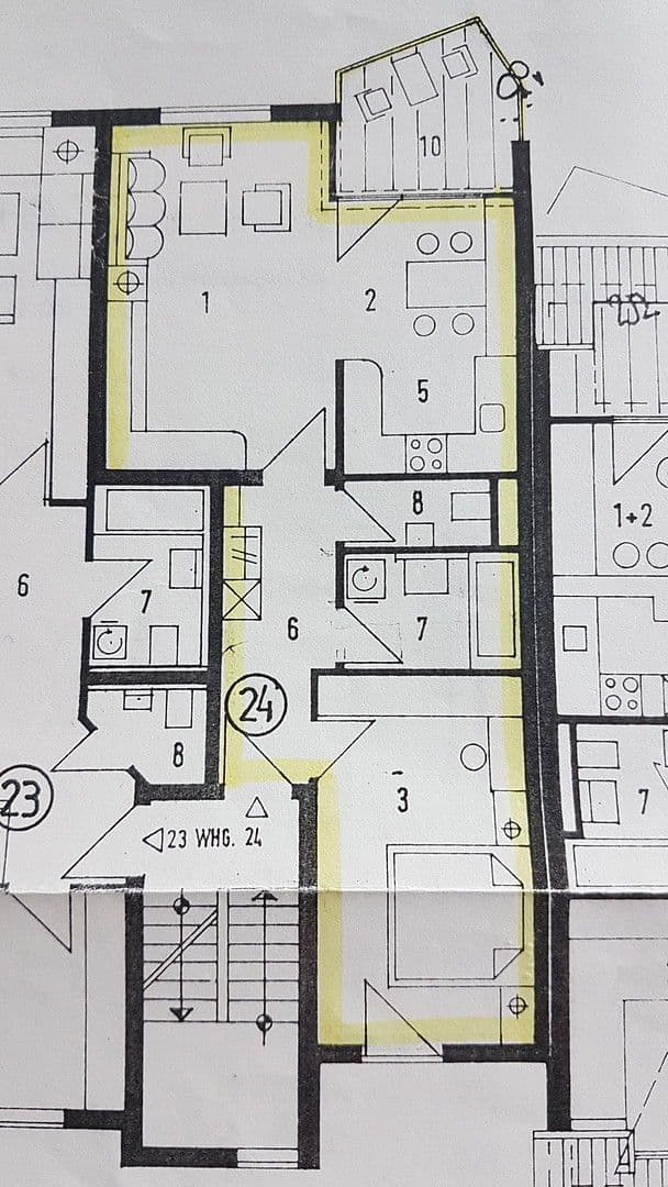 Pronájem bytu 2+1 64 m², Nürtingen, Bádensko-Württembersko Pronájem bytu 2+1 64 m², Nürtingen, Bádensko-Württembersko