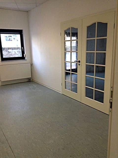 Prodej kanceláře 125 m², Berlin-Karlshorst, Berlín Prodej kanceláře 125 m², Berlin-Karlshorst, Berlín