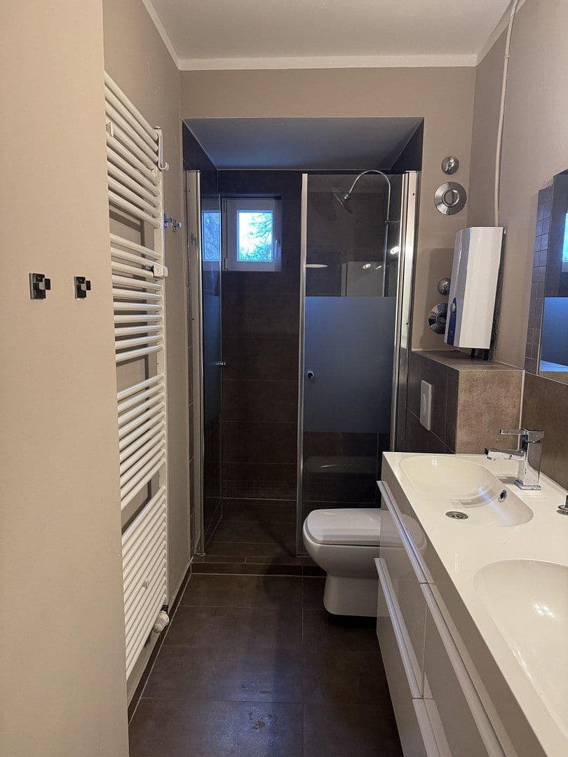 Prodej bytu 2+1 55 m², Ilmenauerstr., Berlin, Berlín Prodej bytu 2+1 55 m², Ilmenauerstr., Berlin, Berlín