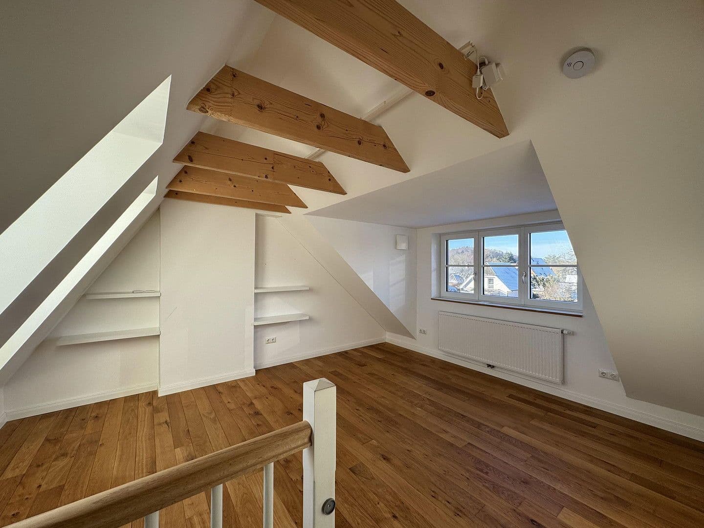 Pronájem domu 100 m², pozemek 180 m², Hamburg, Hamburg Pronájem domu 100 m², pozemek 180 m², Hamburg, Hamburg