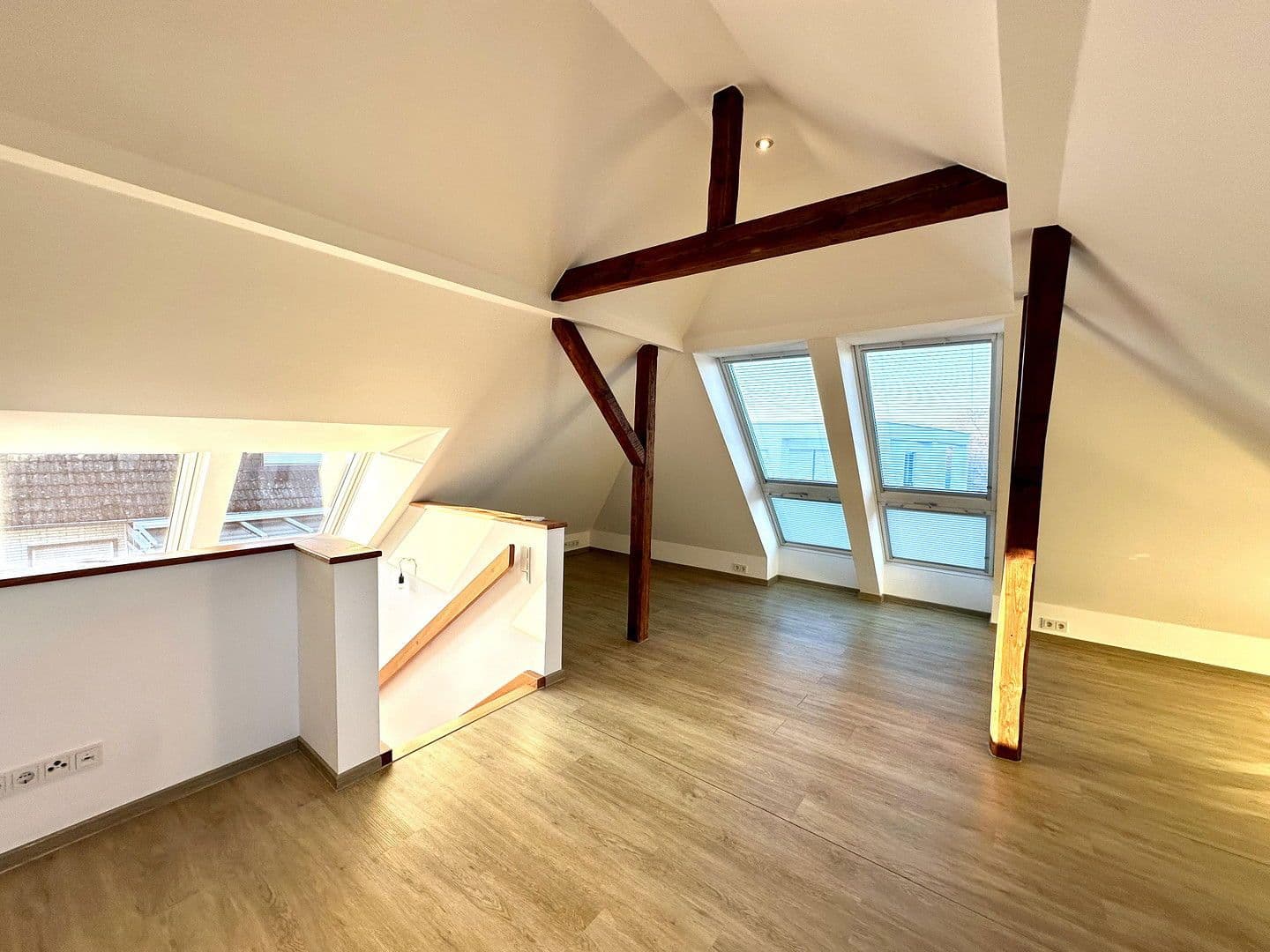 Pronájem bytu 4+1 110 m², Mühlheim am Main, Hessen Pronájem bytu 4+1 110 m², Mühlheim am Main, Hessen