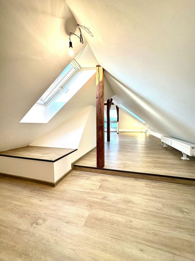 Pronájem bytu 4+1 110 m², Mühlheim am Main, Hessen Pronájem bytu 4+1 110 m², Mühlheim am Main, Hessen