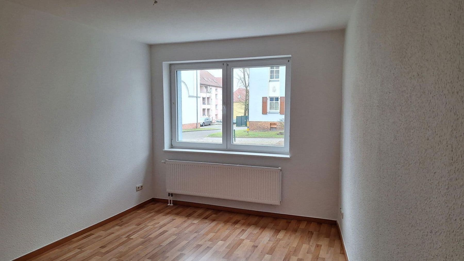 Pronájem bytu 3+1 65 m², Freienwalder Str 39, Eberswalde, Braniborsko Pronájem bytu 3+1 65 m², Freienwalder Str 39, Eberswalde, Braniborsko