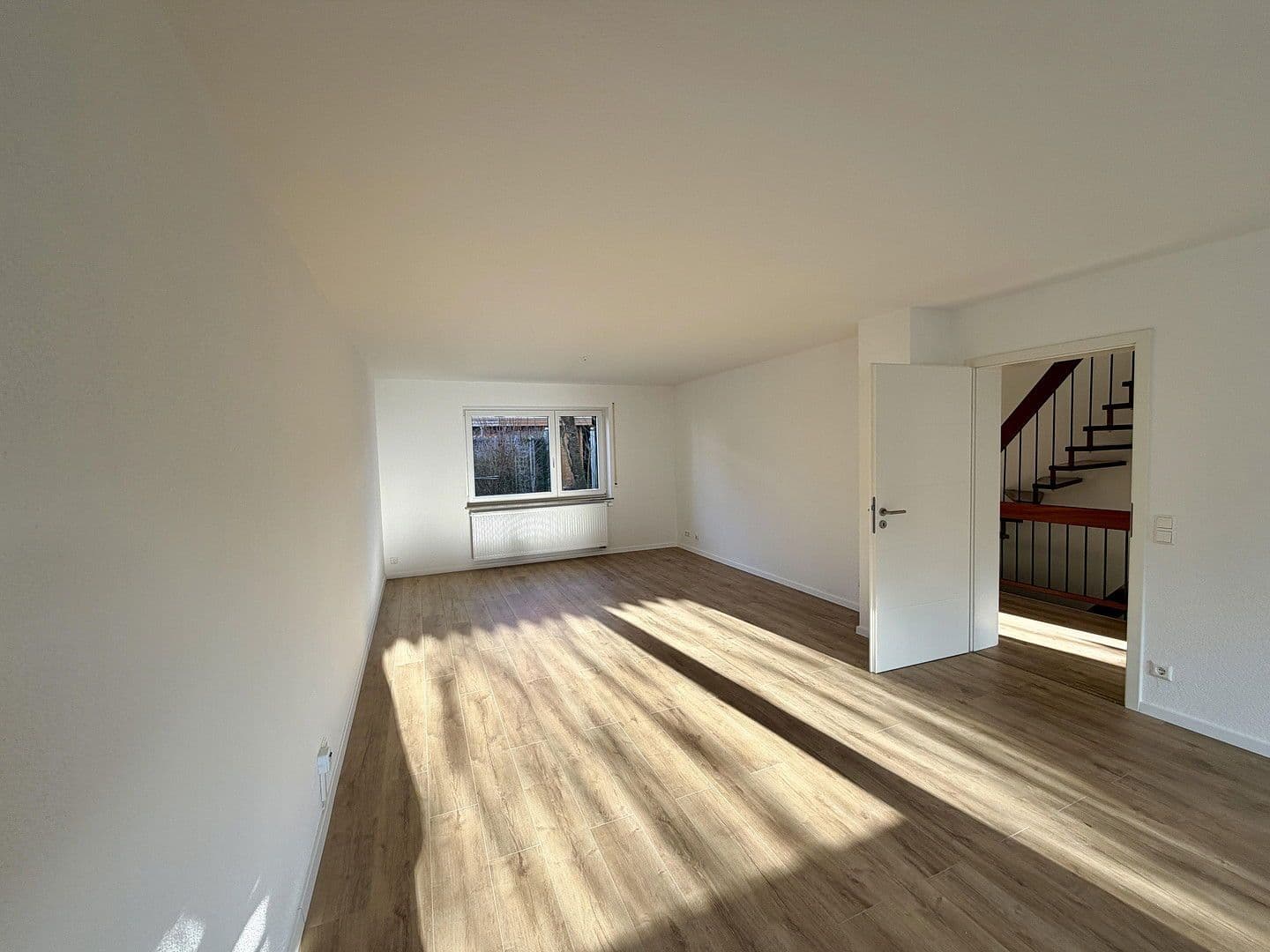 Prodej domu 108 m², pozemek 249 m², Balingen, Bádensko-Württembersko Prodej domu 108 m², pozemek 249 m², Balingen, Bádensko-Württembersko