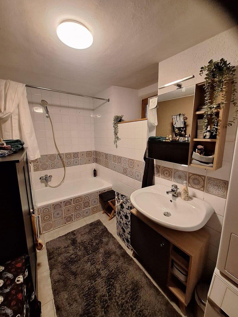 Prodej domu 188 m², pozemek 362 m², Obere Gasse 8, Oberderdingen, Bádensko-Württembersko Prodej domu 188 m², pozemek 362 m², Obere Gasse 8, Oberderdingen, Bádensko-Württembersko