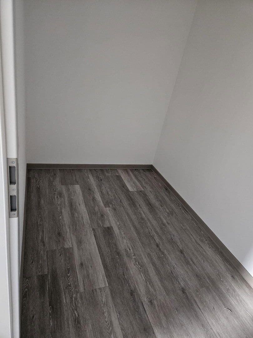 Pronájem bytu 3+1 82 m², Winterweg 23, Lippstadt, Severní Porýní-Vestfálsko Pronájem bytu 3+1 82 m², Winterweg 23, Lippstadt, Severní Porýní-Vestfálsko