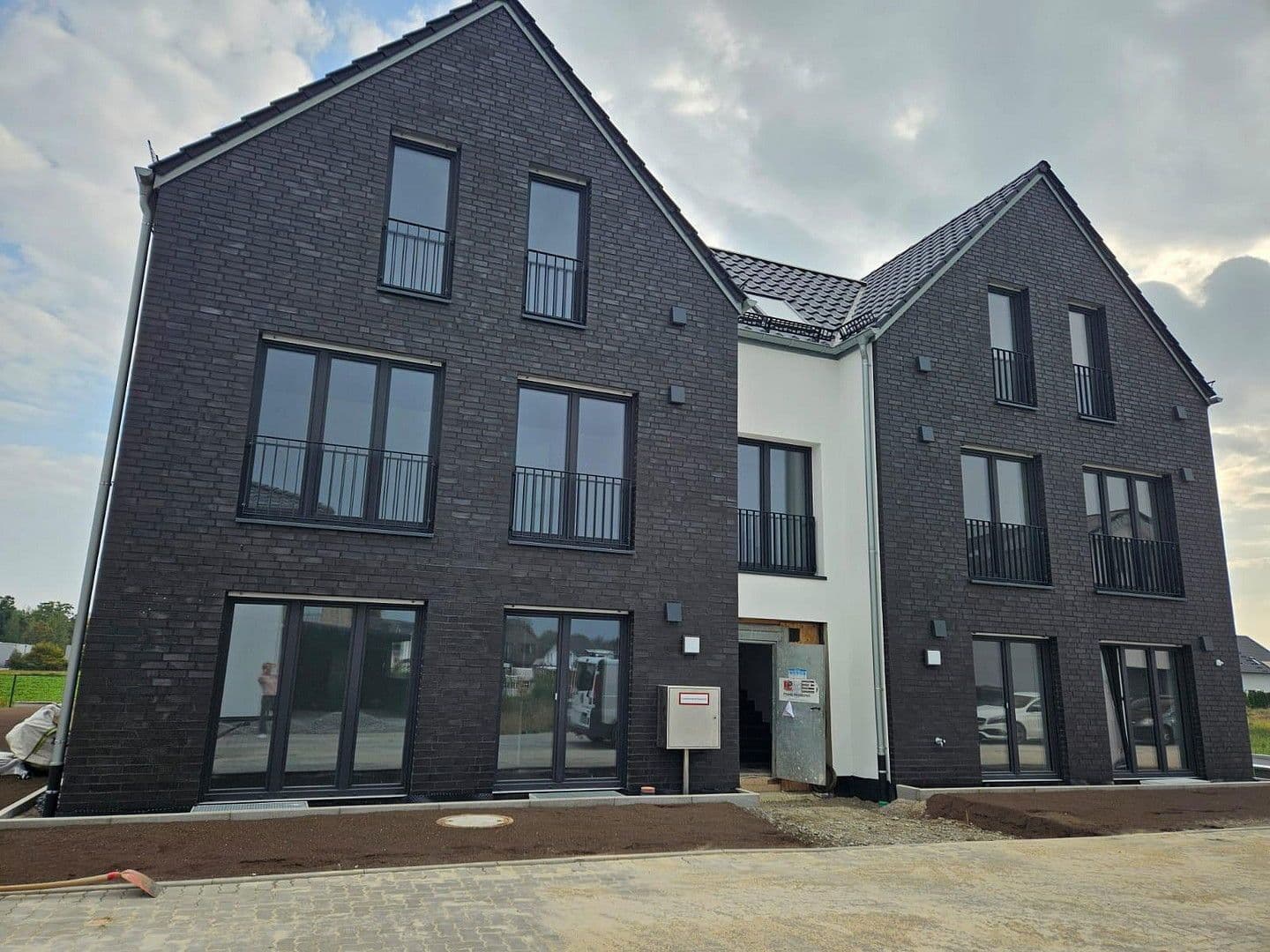 Pronájem bytu 3+1 82 m², Winterweg 23, Lippstadt, Severní Porýní-Vestfálsko Pronájem bytu 3+1 82 m², Winterweg 23, Lippstadt, Severní Porýní-Vestfálsko
