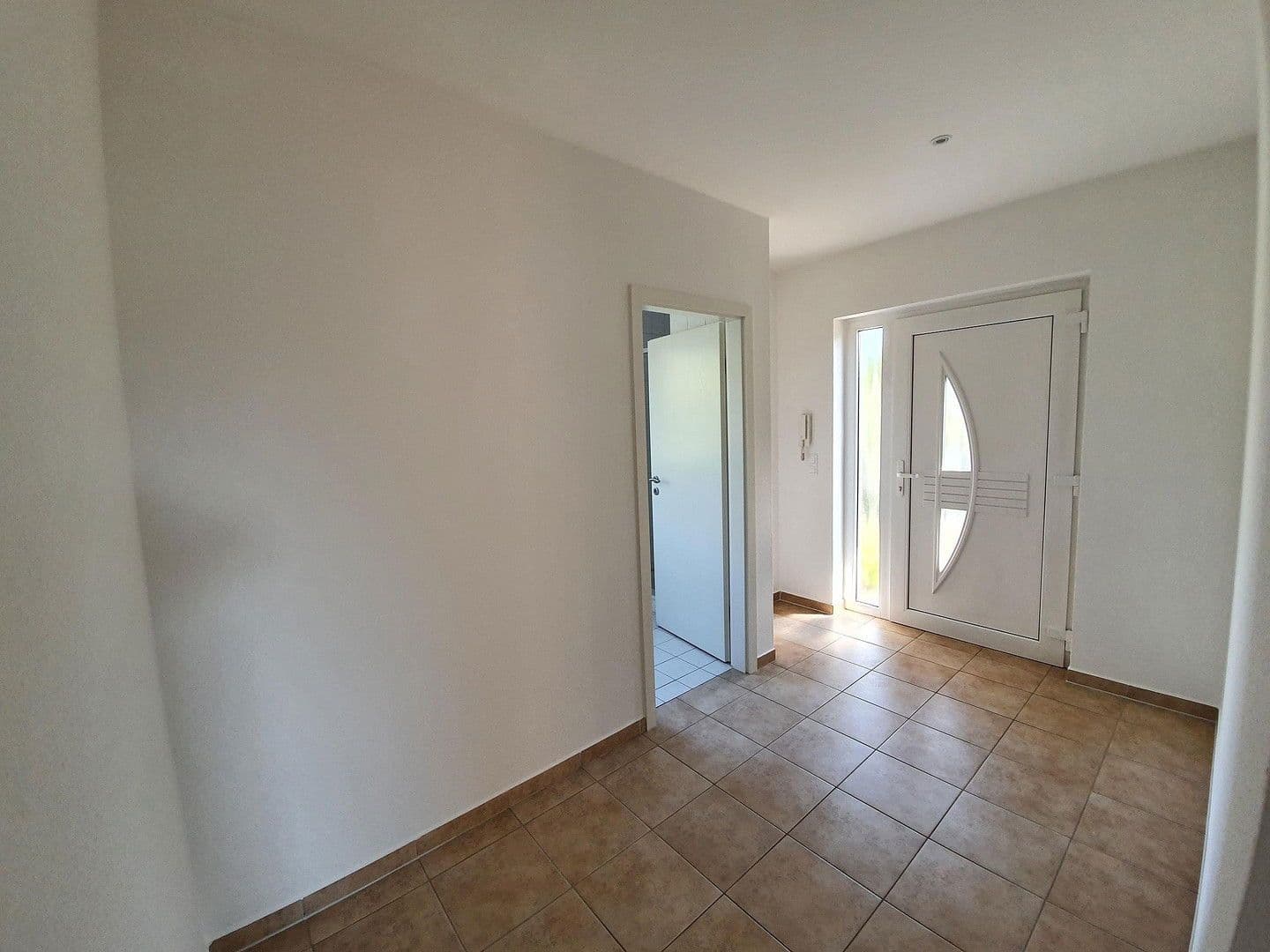 Pronájem domu 130 m², pozemek 570 m², Finsterwalde, Braniborsko Pronájem domu 130 m², pozemek 570 m², Finsterwalde, Braniborsko