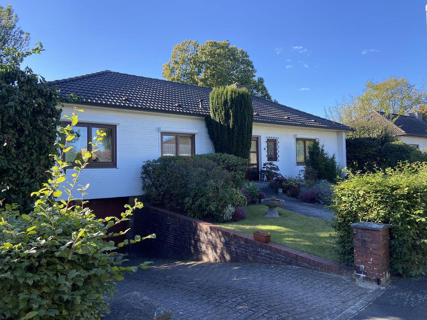 Prodej domu 127 m², pozemek 928 m², Norderstedt, Šlesvicko-Holštýnsko Prodej domu 127 m², pozemek 928 m², Norderstedt, Šlesvicko-Holštýnsko