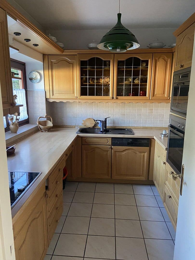 Prodej domu 127 m², pozemek 928 m², Norderstedt, Šlesvicko-Holštýnsko Prodej domu 127 m², pozemek 928 m², Norderstedt, Šlesvicko-Holštýnsko