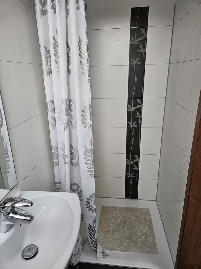 Prodej domu 125 m², pozemek 326 m², Bad Homburg vor der Höhe, Hessen Prodej domu 125 m², pozemek 326 m², Bad Homburg vor der Höhe, Hessen