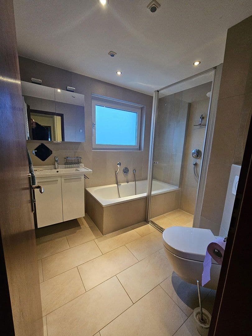 Prodej domu 125 m², pozemek 326 m², Bad Homburg vor der Höhe, Hessen Prodej domu 125 m², pozemek 326 m², Bad Homburg vor der Höhe, Hessen